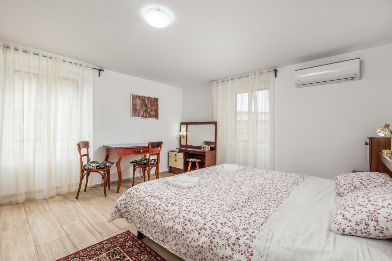 Adeona Apartments Рийека Екстериор снимка