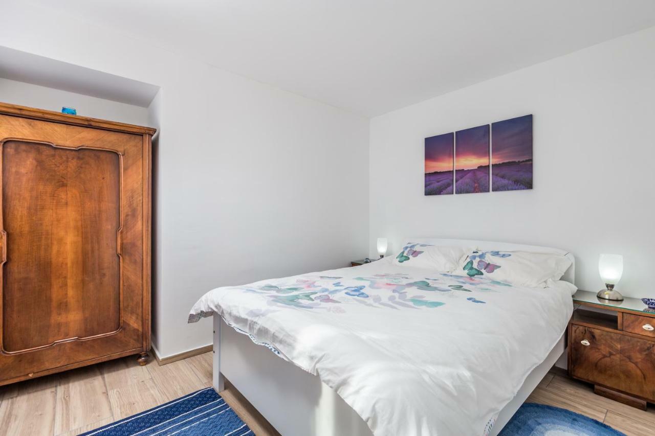Adeona Apartments Рийека Екстериор снимка